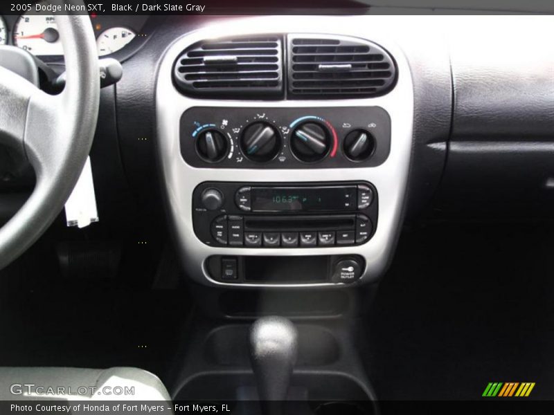 Black / Dark Slate Gray 2005 Dodge Neon SXT