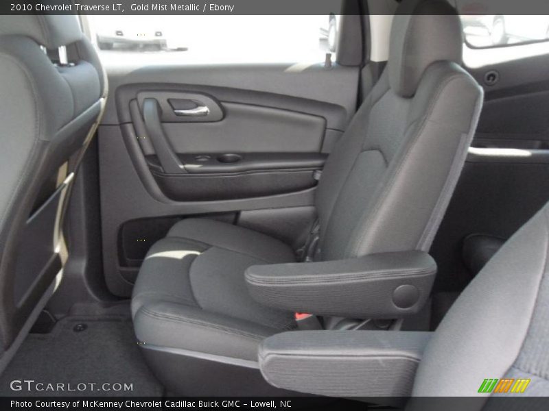 Gold Mist Metallic / Ebony 2010 Chevrolet Traverse LT