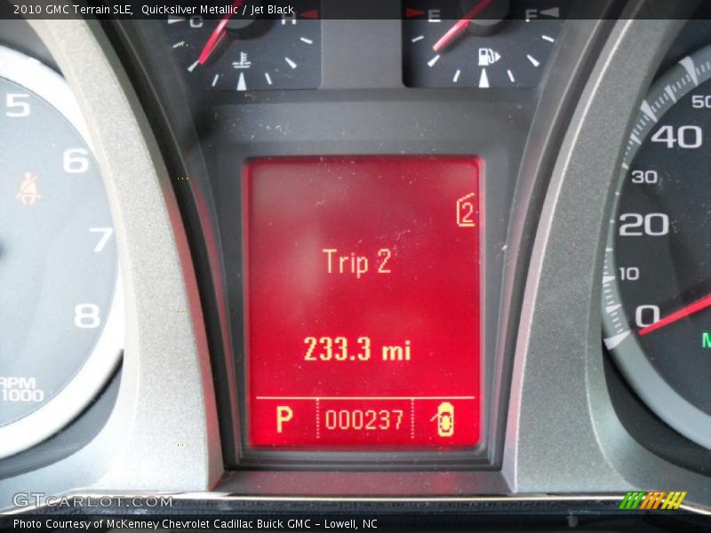 Quicksilver Metallic / Jet Black 2010 GMC Terrain SLE