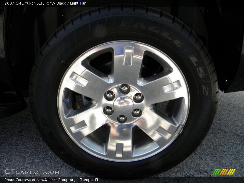 Onyx Black / Light Tan 2007 GMC Yukon SLT
