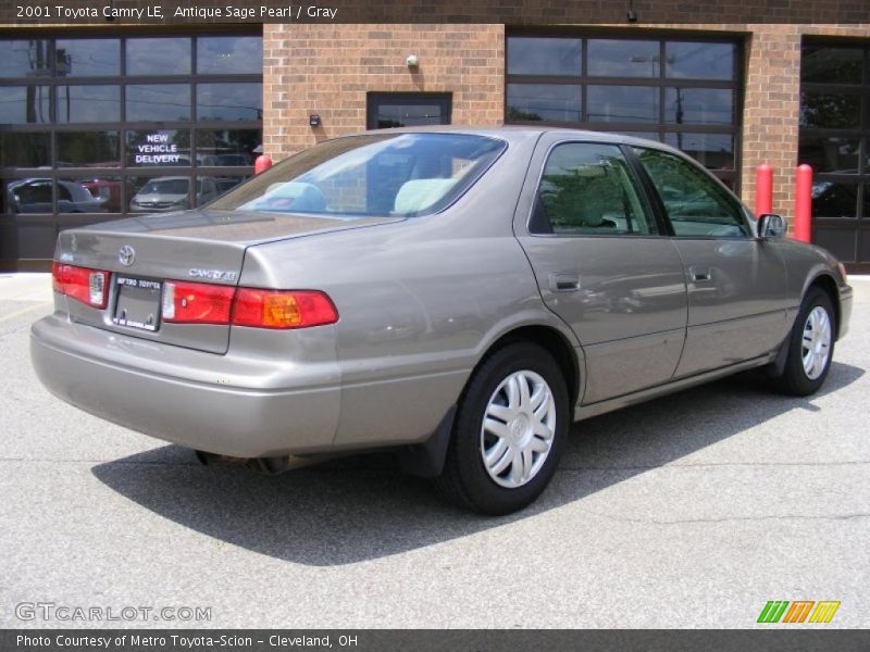 Antique Sage Pearl / Gray 2001 Toyota Camry LE