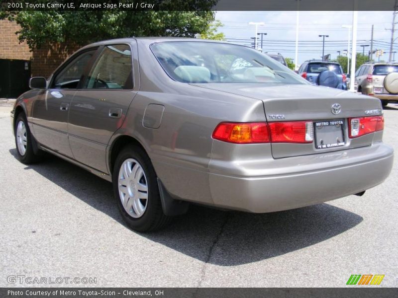 Antique Sage Pearl / Gray 2001 Toyota Camry LE