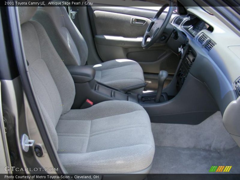 Antique Sage Pearl / Gray 2001 Toyota Camry LE