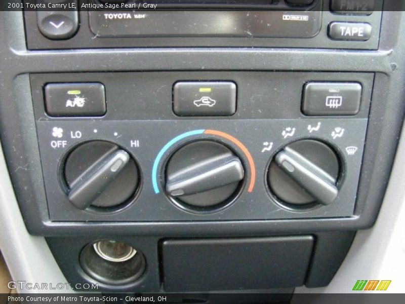 Antique Sage Pearl / Gray 2001 Toyota Camry LE