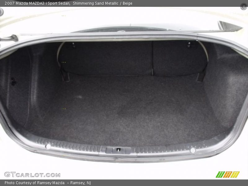 Shimmering Sand Metallic / Beige 2007 Mazda MAZDA3 i Sport Sedan