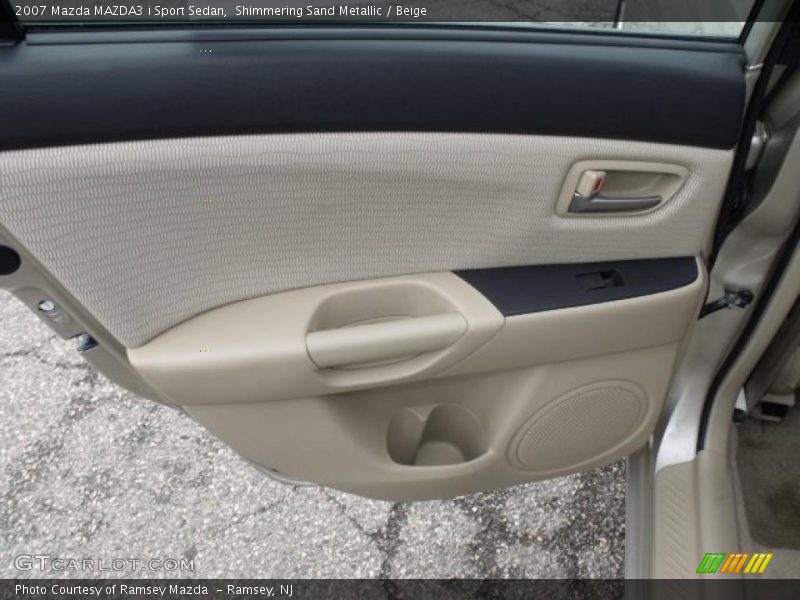 Shimmering Sand Metallic / Beige 2007 Mazda MAZDA3 i Sport Sedan