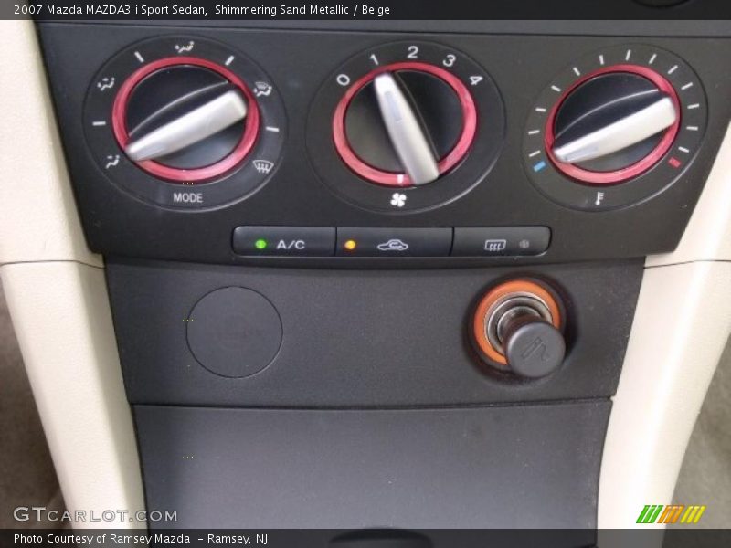 Shimmering Sand Metallic / Beige 2007 Mazda MAZDA3 i Sport Sedan