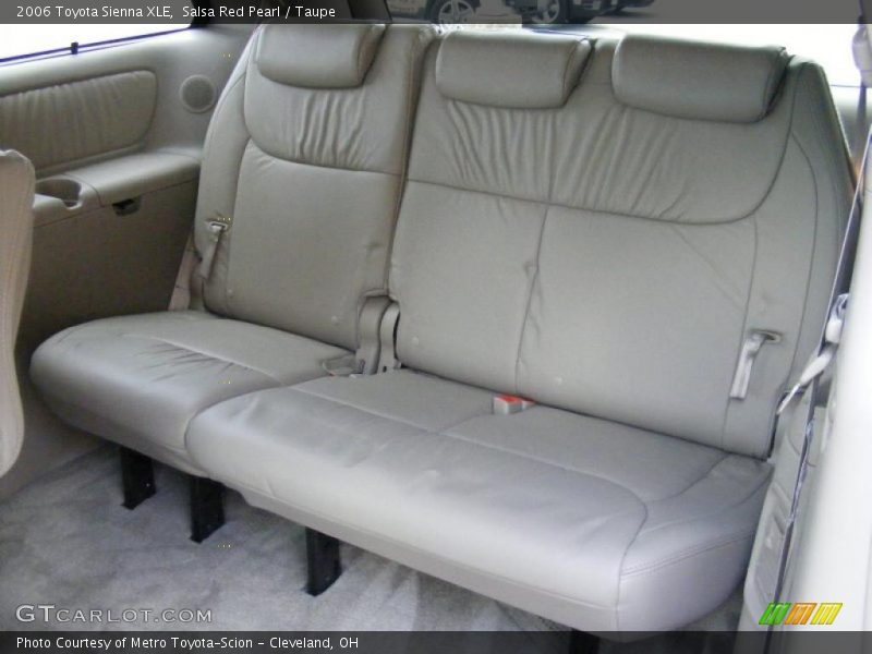 Salsa Red Pearl / Taupe 2006 Toyota Sienna XLE