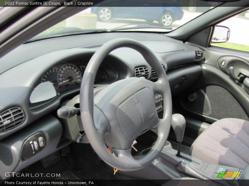 Black / Graphite 2002 Pontiac Sunfire SE Coupe