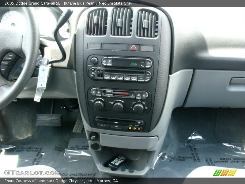 Butane Blue Pearl / Medium Slate Gray 2005 Dodge Grand Caravan SE