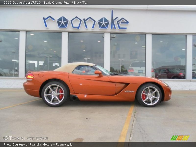 Toxic Orange Pearl / Black/Tan 2010 Dodge Viper SRT10