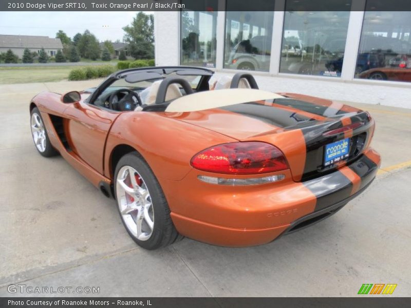 Toxic Orange Pearl / Black/Tan 2010 Dodge Viper SRT10