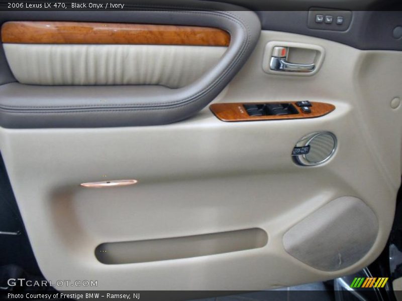 Black Onyx / Ivory 2006 Lexus LX 470