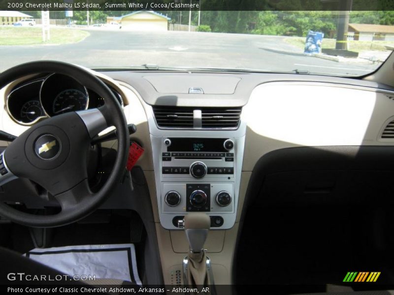 Summit White / Cocoa/Cashmere 2009 Chevrolet Malibu LS Sedan