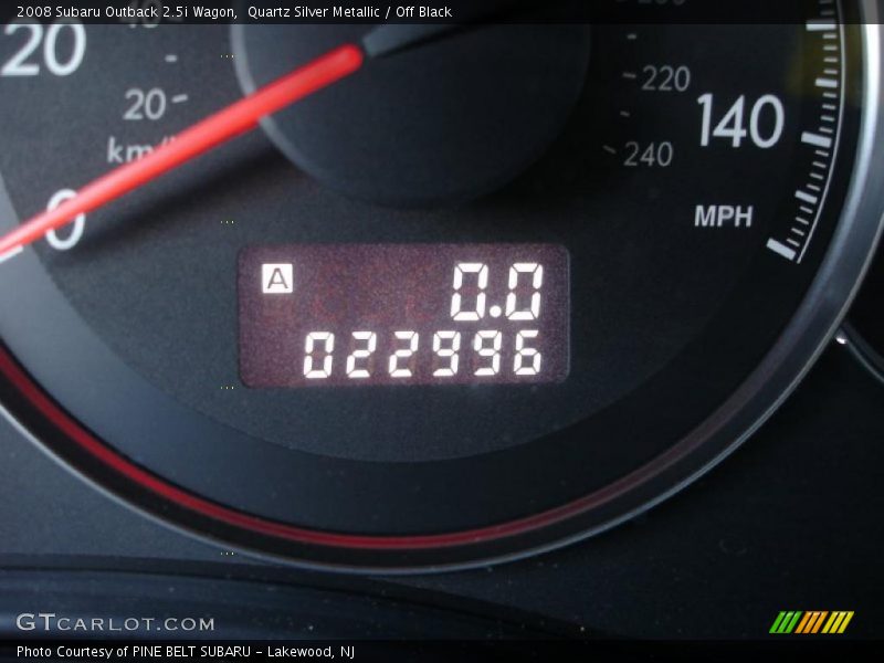 Quartz Silver Metallic / Off Black 2008 Subaru Outback 2.5i Wagon