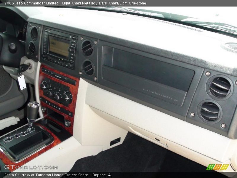 Light Khaki Metallic / Dark Khaki/Light Graystone 2006 Jeep Commander Limited