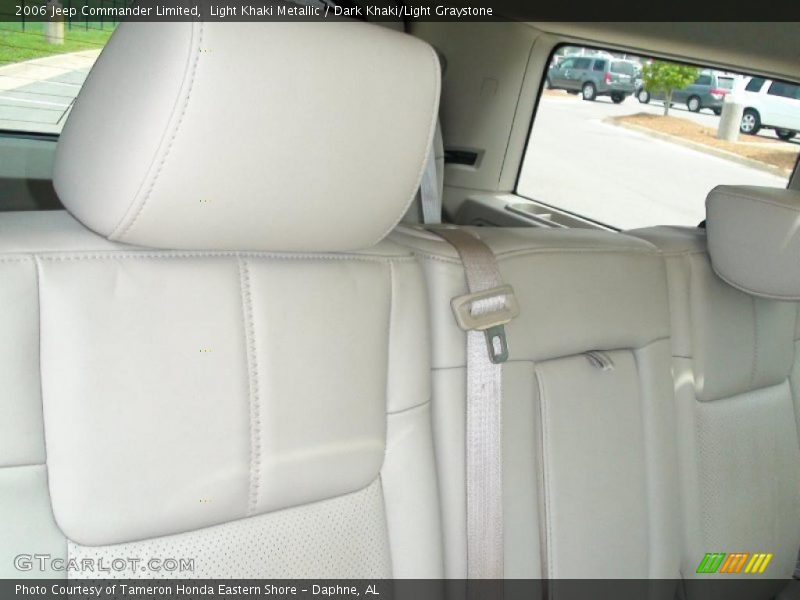 Light Khaki Metallic / Dark Khaki/Light Graystone 2006 Jeep Commander Limited