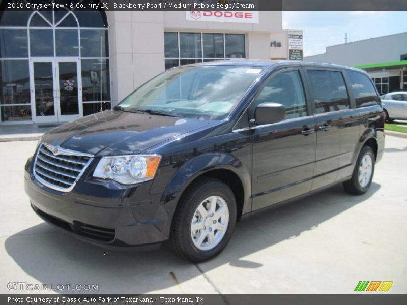 Blackberry Pearl / Medium Pebble Beige/Cream 2010 Chrysler Town & Country LX