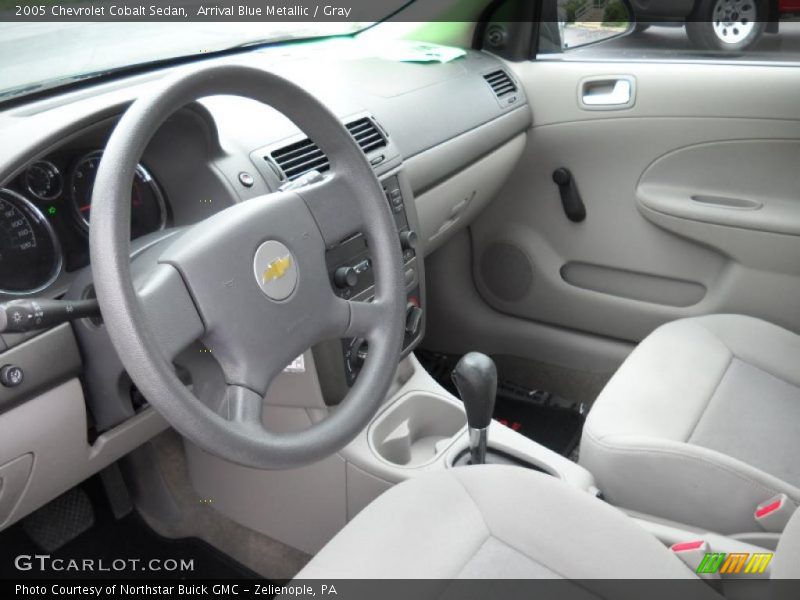 Arrival Blue Metallic / Gray 2005 Chevrolet Cobalt Sedan