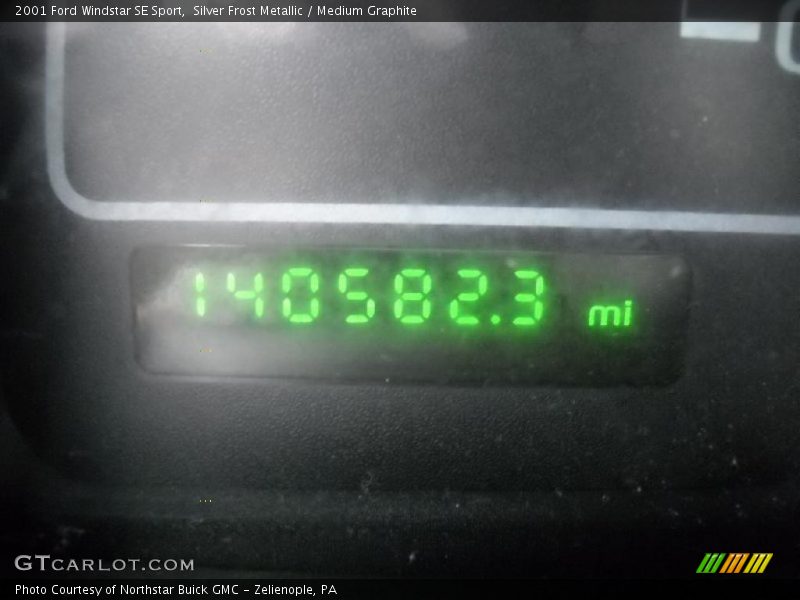 Silver Frost Metallic / Medium Graphite 2001 Ford Windstar SE Sport