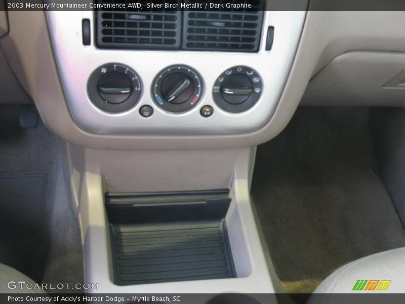 Silver Birch Metallic / Dark Graphite 2003 Mercury Mountaineer Convenience AWD