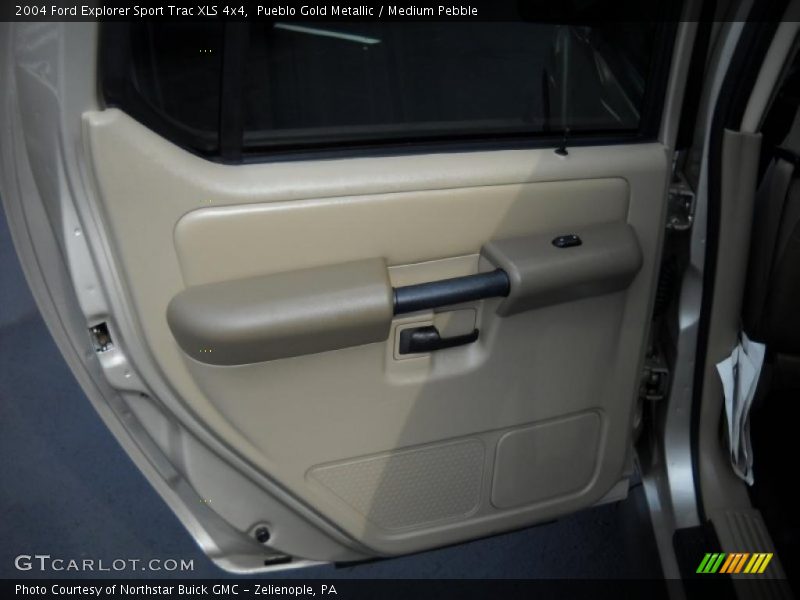 Pueblo Gold Metallic / Medium Pebble 2004 Ford Explorer Sport Trac XLS 4x4