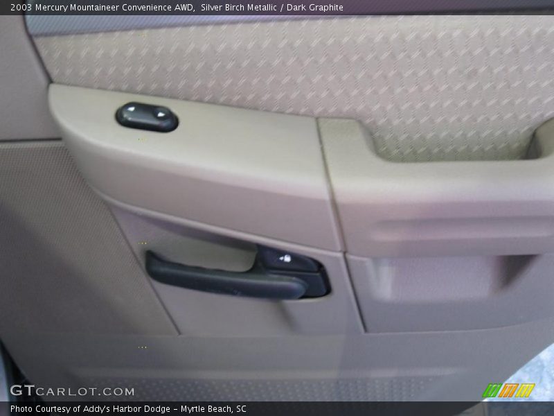 Silver Birch Metallic / Dark Graphite 2003 Mercury Mountaineer Convenience AWD