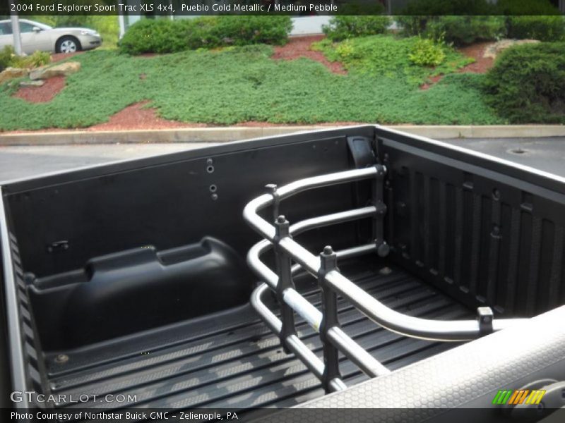 Pueblo Gold Metallic / Medium Pebble 2004 Ford Explorer Sport Trac XLS 4x4