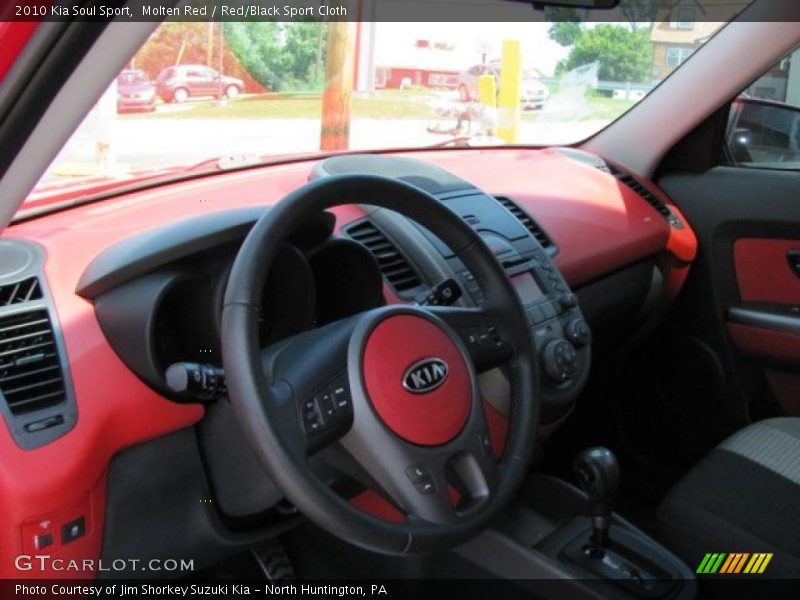 Molten Red / Red/Black Sport Cloth 2010 Kia Soul Sport