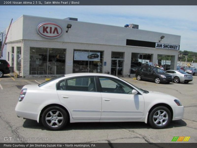 Satin White Pearl / Blond 2006 Nissan Altima 2.5 SL