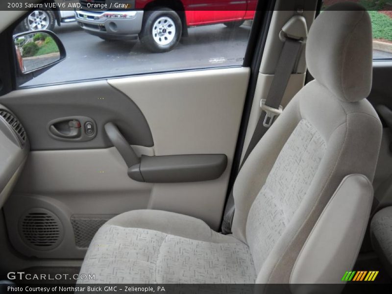 Orange / Gray 2003 Saturn VUE V6 AWD