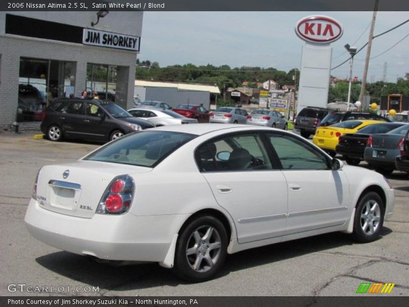 Satin White Pearl / Blond 2006 Nissan Altima 2.5 SL