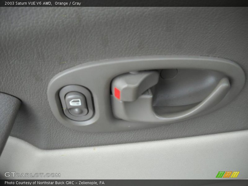 Orange / Gray 2003 Saturn VUE V6 AWD