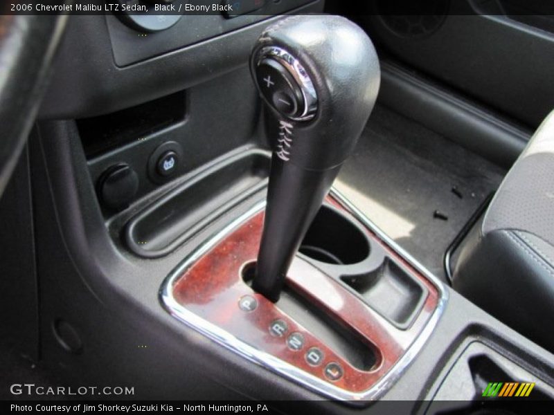 Black / Ebony Black 2006 Chevrolet Malibu LTZ Sedan