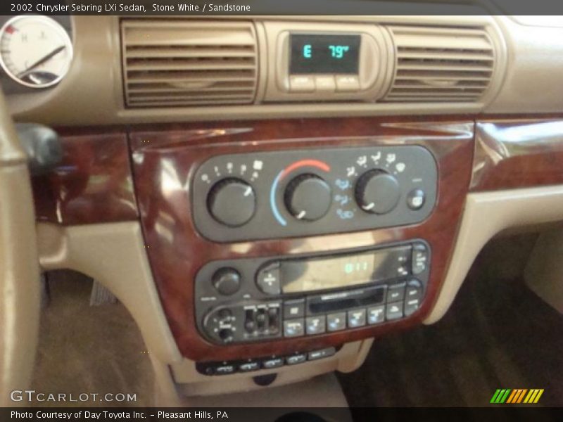 Stone White / Sandstone 2002 Chrysler Sebring LXi Sedan