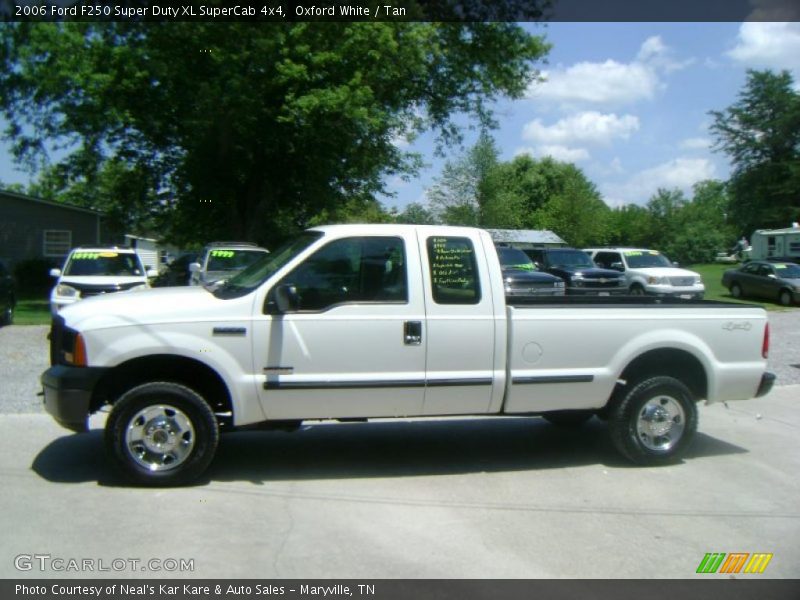 Oxford White / Tan 2006 Ford F250 Super Duty XL SuperCab 4x4