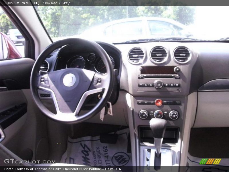 Ruby Red / Gray 2009 Saturn VUE XE