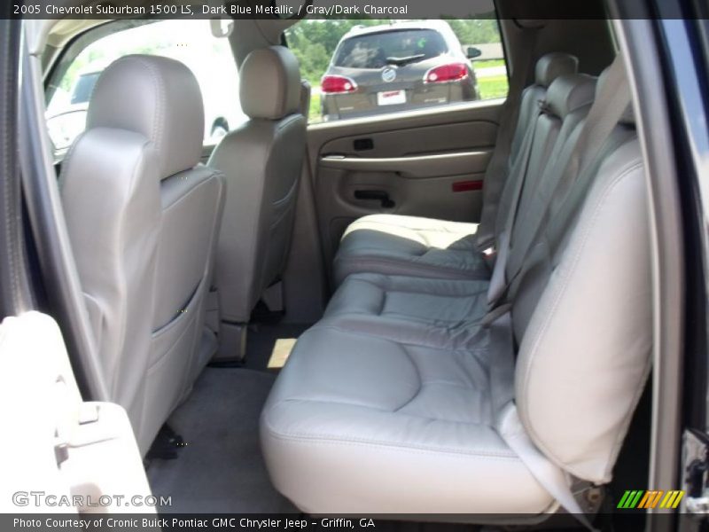 Dark Blue Metallic / Gray/Dark Charcoal 2005 Chevrolet Suburban 1500 LS