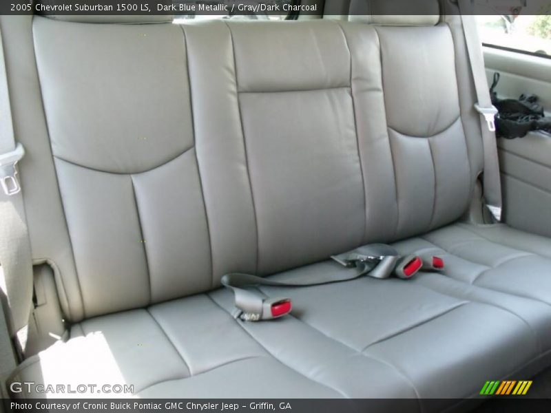 Dark Blue Metallic / Gray/Dark Charcoal 2005 Chevrolet Suburban 1500 LS