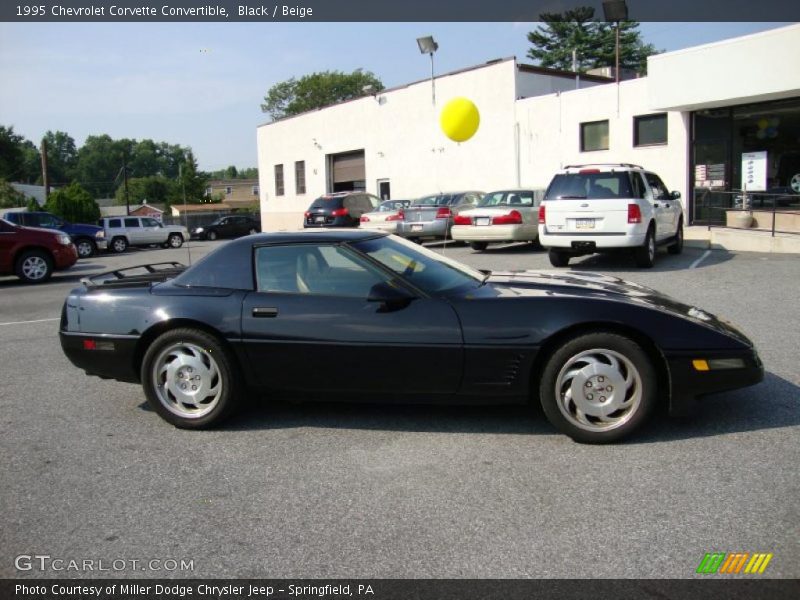 Black / Beige 1995 Chevrolet Corvette Convertible