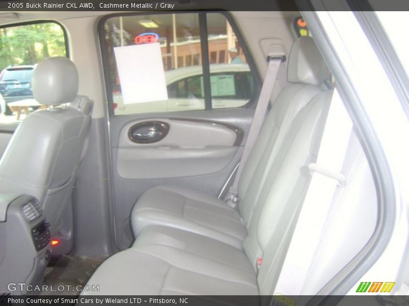 Cashmere Metallic / Gray 2005 Buick Rainier CXL AWD