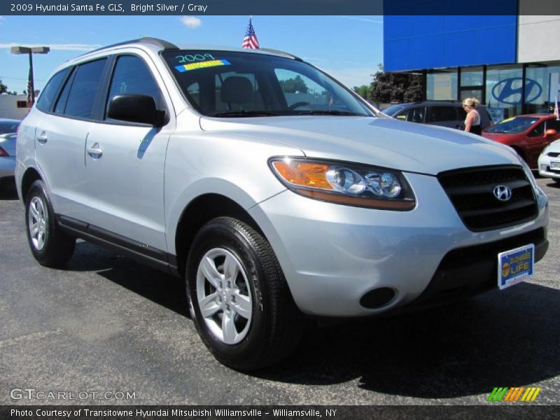 Bright Silver / Gray 2009 Hyundai Santa Fe GLS