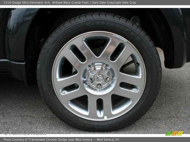 Brilliant Black Crystal Pearl / Dark Slate Gray/Light Slate Gray 2010 Dodge Nitro Detonator 4x4