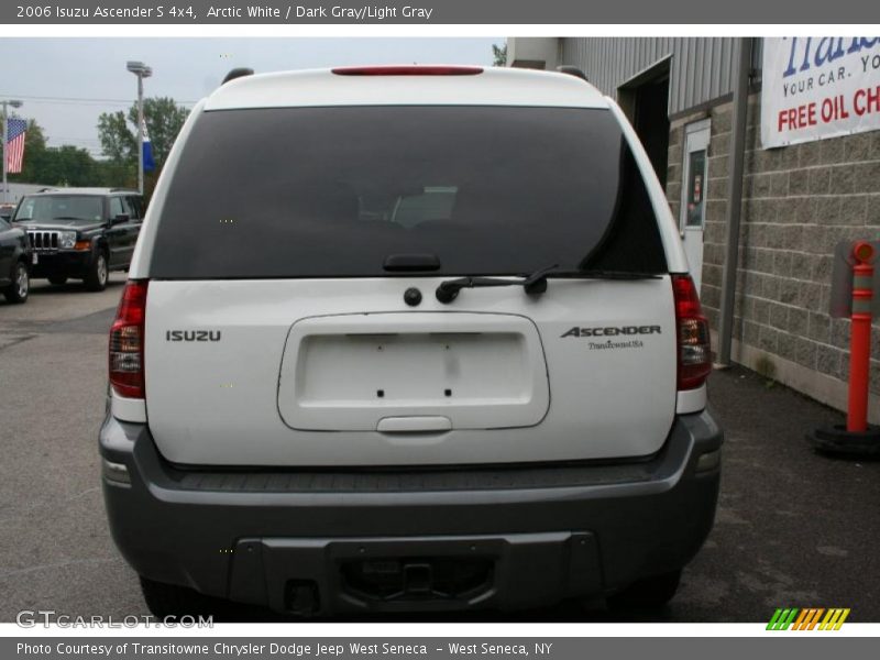 Arctic White / Dark Gray/Light Gray 2006 Isuzu Ascender S 4x4