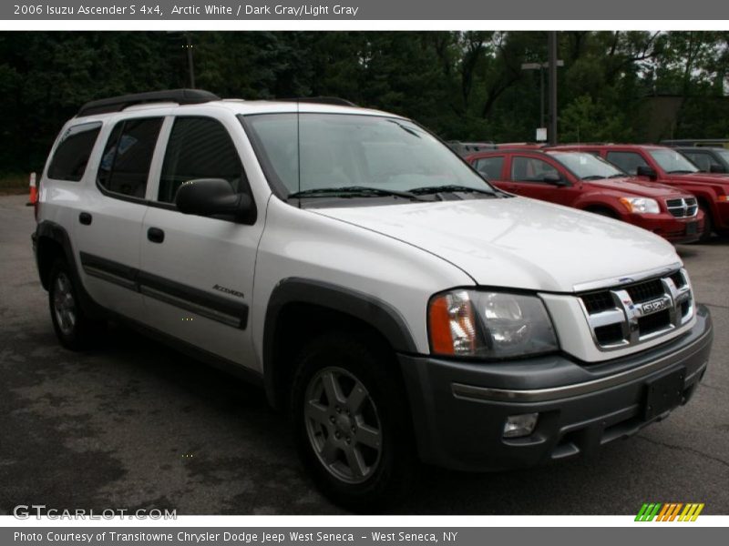 Arctic White / Dark Gray/Light Gray 2006 Isuzu Ascender S 4x4