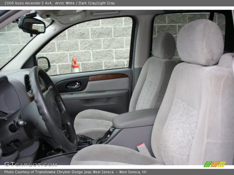 Arctic White / Dark Gray/Light Gray 2006 Isuzu Ascender S 4x4