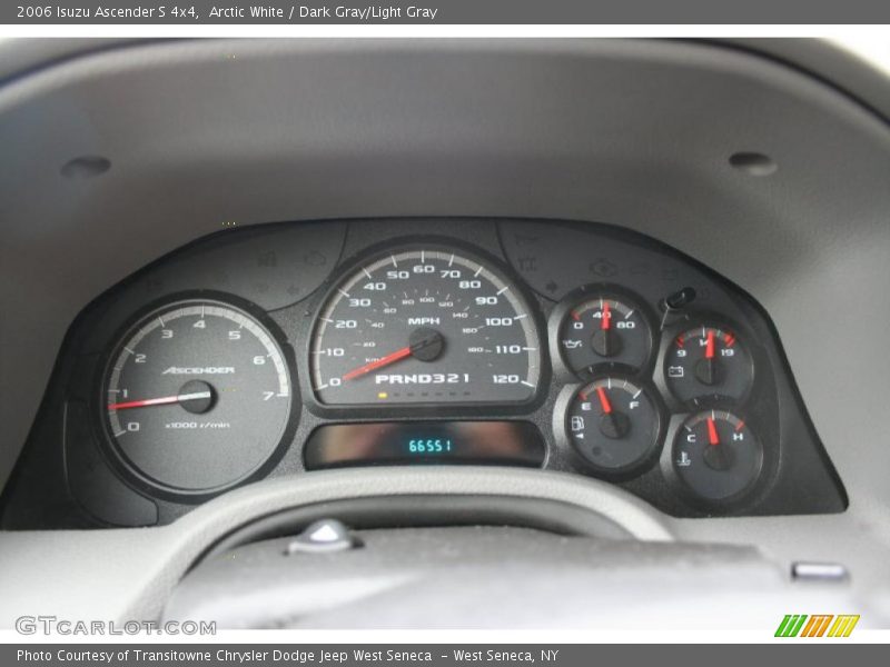 Arctic White / Dark Gray/Light Gray 2006 Isuzu Ascender S 4x4
