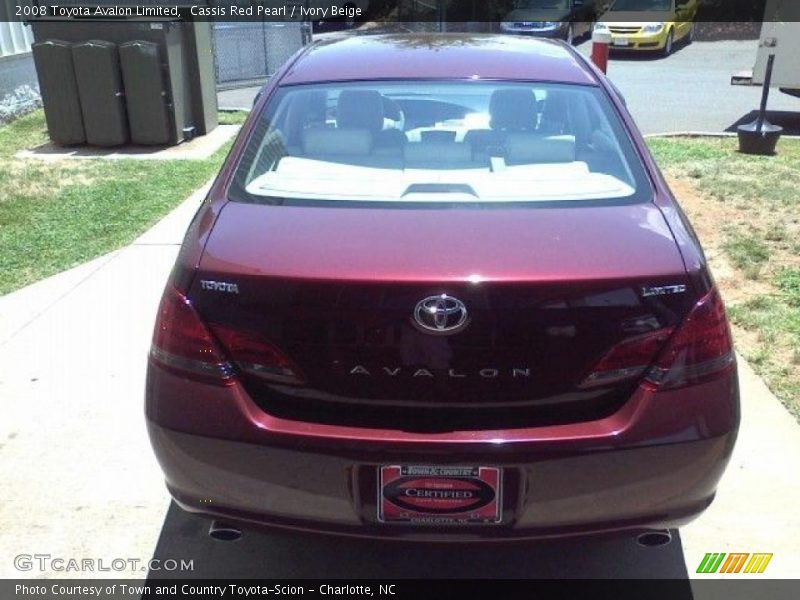 Cassis Red Pearl / Ivory Beige 2008 Toyota Avalon Limited