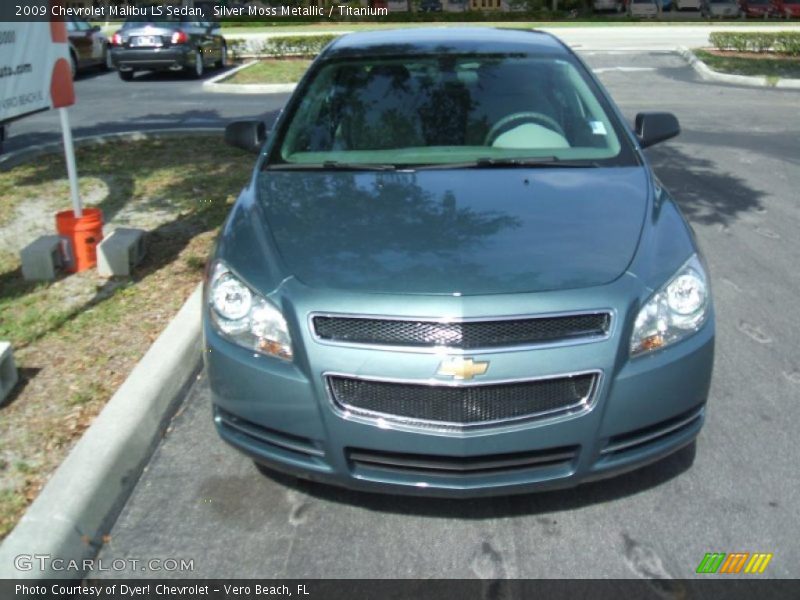 Silver Moss Metallic / Titanium 2009 Chevrolet Malibu LS Sedan