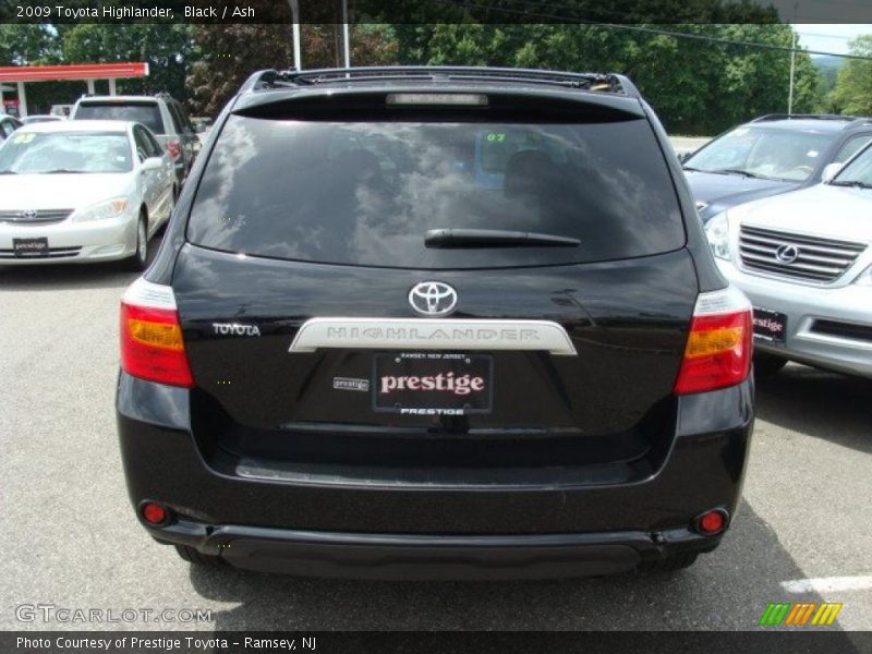 Black / Ash 2009 Toyota Highlander